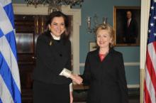 Dora Bakoyannis reçue par Hillary Clinton