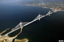 Le pont Trikoupis vu du ciel.