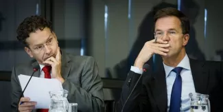 Dijsselbloem sur le 3e plan d'aide à la Grèce: "Cela ne va pas être facile" Dijsselbloem sur le 3e plan d'aide à la Grèce: "Cela ne va pas être facile".