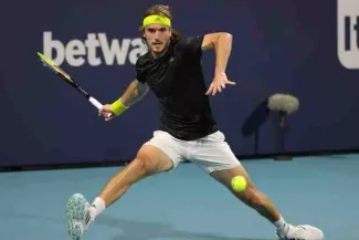 Stefanos Tsitsipas lors de son match face à Kei Nishikori. (G.Burke/USA Today/Reuters)


