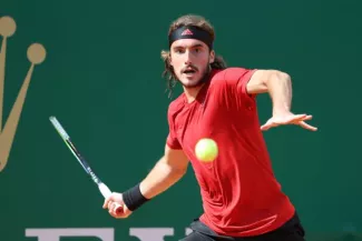 Stefanos Tsitsipas s'est imposé à Lyon. (N. Luttiau/L'Équipe)


