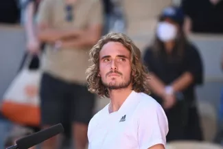 L'émotion de Stefanos Tsitsipas après s'être qualifié pour sa première finale de Grand chelem. (P. Lahalle/L'Équipe)


