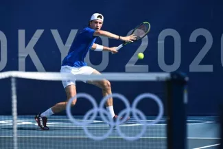 Ugo Humbert avait déjà battu Stefanos Tsitsipas, l'an dernier, à Paris. (P. Lahalle/L'Équipe)


