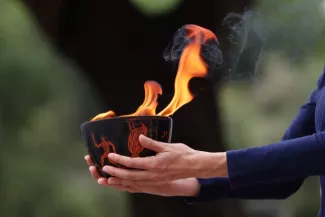 La flamme olympique sera allumée lundi. (COSTAS BALTAS/Reuters)


