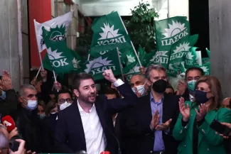 Nikos Androulákis prononce un discours au siège du Kinal, à Athènes, après avoir été élu président du parti, le 12 décembre 2021. PHOTO / Dimitris Kapantais / SOOC via AFP


