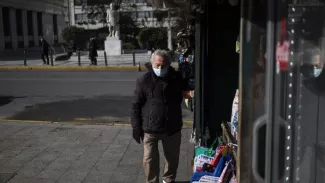 Toutes les festivités publiques de Noël et du Nouvel An sont annulées, a déclaré le ministre de la Santé Thanos Plevris. Angelos Tzortzinis / AFP


