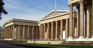 Le British Museum, à Londres, en Angleterre. — © Wikipedia. Creative commons


