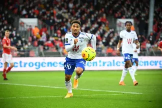 Kenny Lala à Brest lors de son passage à Strasbourg. (J. Prévost/L'Équipe)


