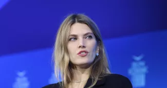 Eva Kaili en Grèce, en avril 2022. Accusée d'avoir participé à un réseau de corruption, elle clame son innocence. — © IMAGO/Giannis Panagopoulos / Eurokinissi / ANE Edition


