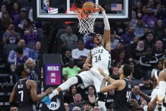 Giannis Antetokounmpo a passé la barre des 40 points sur un match à 12 reprises cette saison. (K. L Cox/USA Today Sports)


