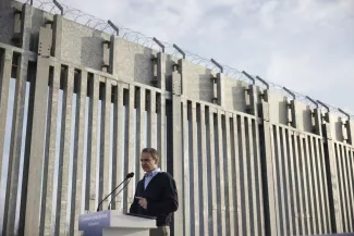 Dans la région frontalière de l’Evros, le premier ministre grec part à la conquête de l’électorat nationaliste.