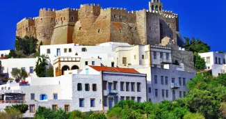 Patmos, l’île chic et mystique de la mer Égée.