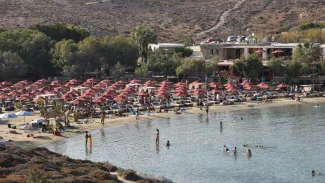 En Grèce, un « mouvement des serviettes » propage la lutte des plages.