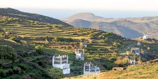 Sauvage, rurale et ancrée dans ses traditions, l'île de Tinos aime la compagnie des chefs, des sculpteurs, des artistes et autres créateurs de la nouvelle génération.  © DR