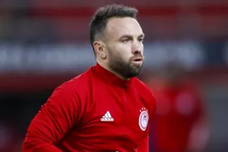 
        Valbuena, ici avec l'Olympiakos. (Focus Images/Presse Sports)
    