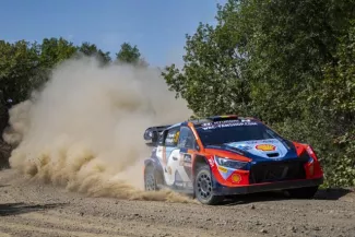         Neuville est leader du Rallye de l'Acropole. (P. Huit/Pascal huit-images)    