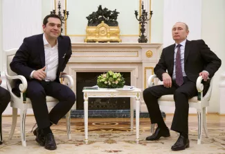 Le premier ministre grec Alexis Tsipras et le président russe Vladimir Poutine se sont rencontré hier à Moscou pour mettre en route des projets de coopération.La Grèce n'a cependant pas demandé d'aide financière à la Russie. Image: ALEXANDER ZEMLIANICHENKO/AFP


