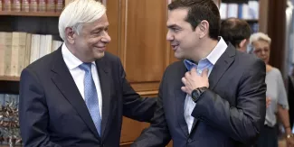 Alexis Tsipras était reçu par le président de la République Prokopis Pavlopoulos pour lui rendre compte des résultats de la réunion.@ AFP


