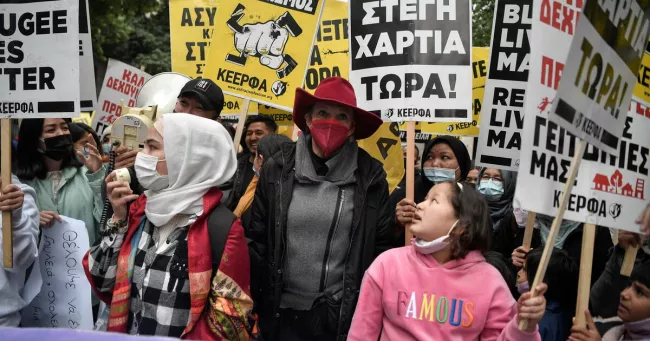 Lors d'une manifestation à Athènes, le 17 novembre.


