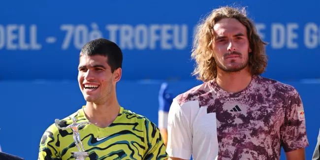 Novak Djokovic et Carlos Alcaraz vont s'affronter en quarts de finale de Roland-Garros ce mardi © AFP


