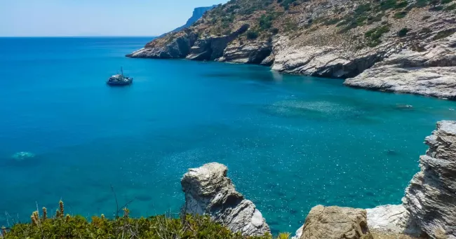 Plage de Platia Pounda à Italida sur l'île de Pano Koufonissi. Laurent Fabre / Le Figaro Magazine


