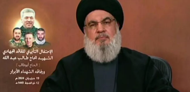 
                Hassan Nasrallah, le chef du mouvement islamiste libanais Hezbollah, a menacé Israël et l'île de Chypre lors d'un discours télévisé au Liban, le 19 juin 2024

                
                     - 
                

                AFP
            