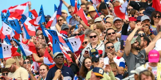 Des spectateurs à Vaires-sur-Marne, le mercredi 7 août 2024. © Alexander Shcherbak / TASS / Sipa USA