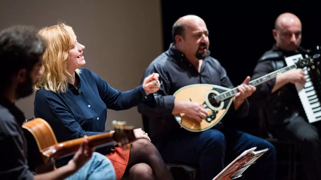 Lena Kitsopoulou et ses musiciens de Rebetiko