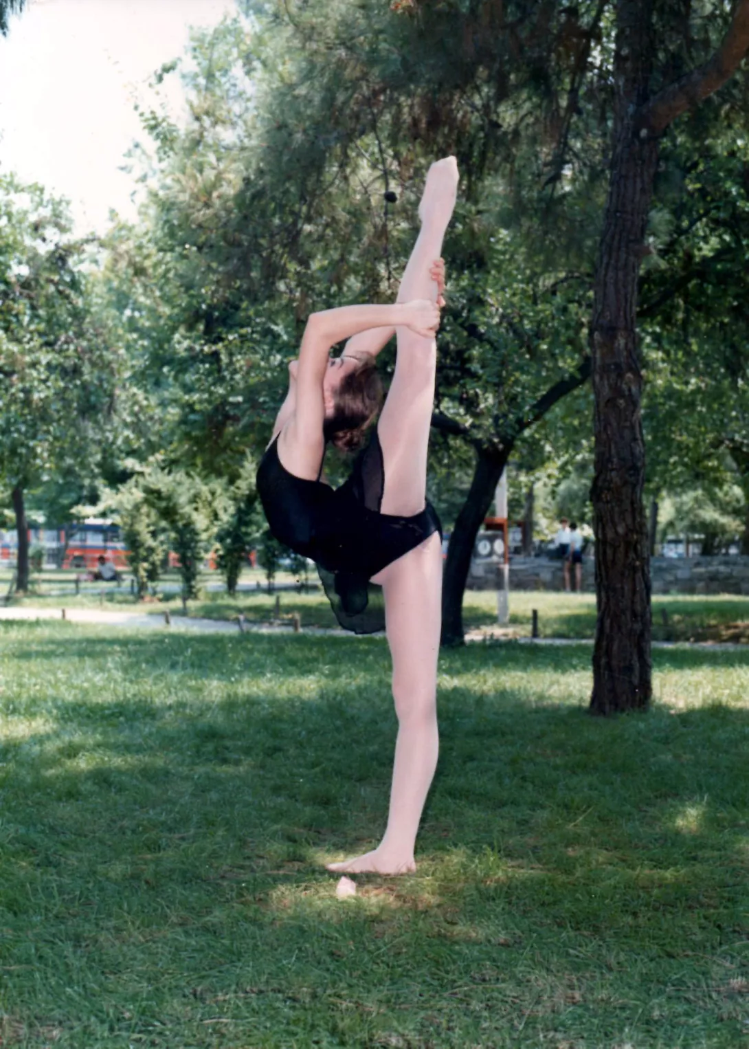 Entraînement dans un jardin de Thessalonique. (photo DR)