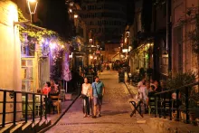 Bars et restaurants dans les ruelles de Ladadika